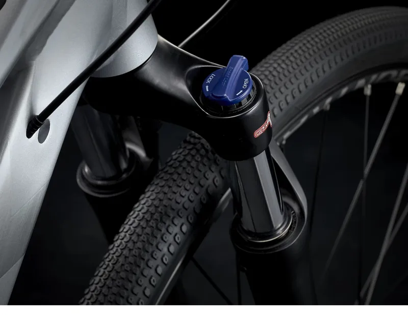 Trek Dual Sport 2 Womens Hybrid Bike in Silver-1